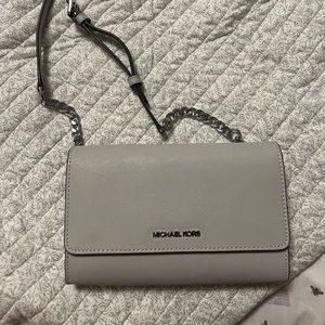 Michael Kors Jet Set 3 in 1 Clutch